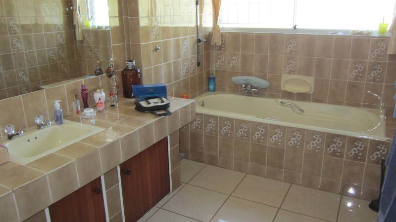 7 Bed House in Vryheid photo number 25