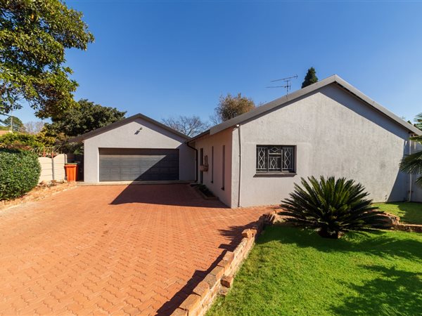 3 Bedroom House 3 Bedroom House