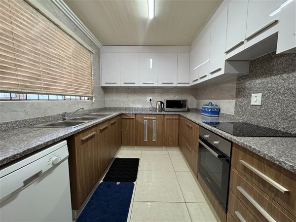 3 Bedroom Apartment 3 Bedroom Apartment