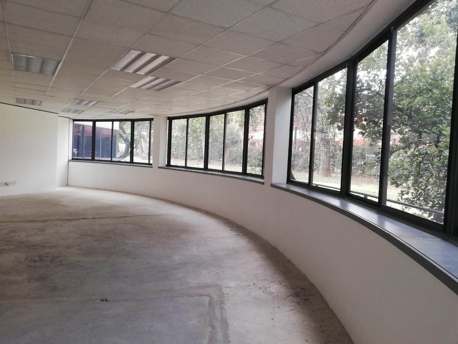 432.9  m² Commercial space in Woodmead photo number 16