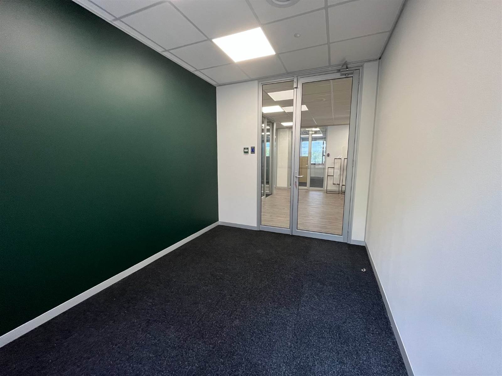 21  m² Office Space in Morningside photo number 9