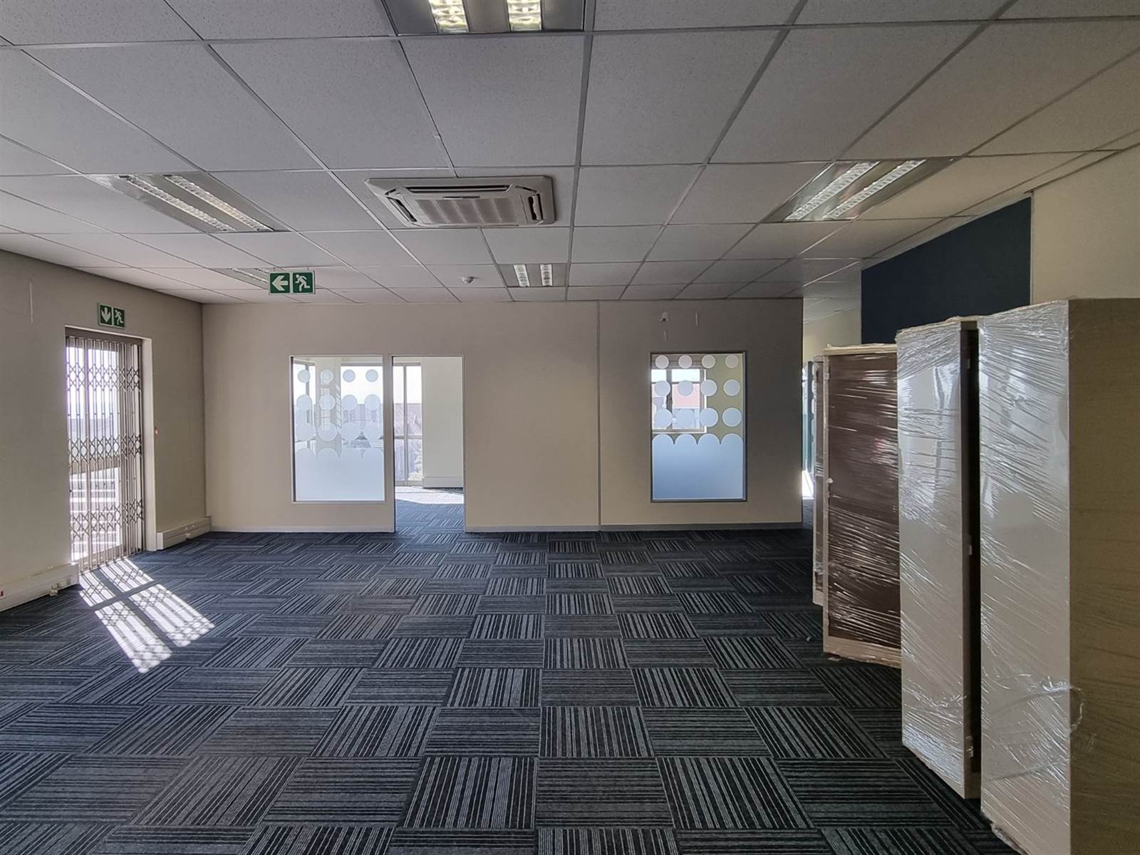 356  m² Commercial space in Bryanston photo number 4