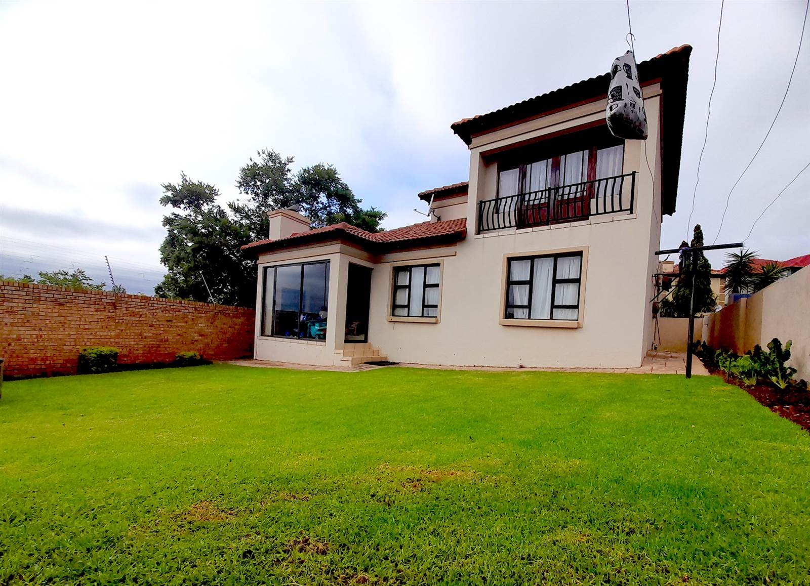 4 Bed House in Rua Vista photo number 7