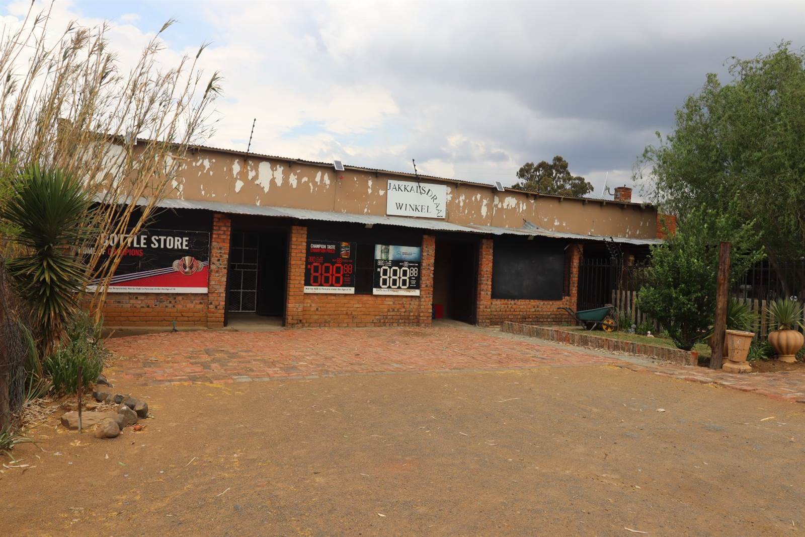 Commercial space in Bloemfontein Rural photo number 11