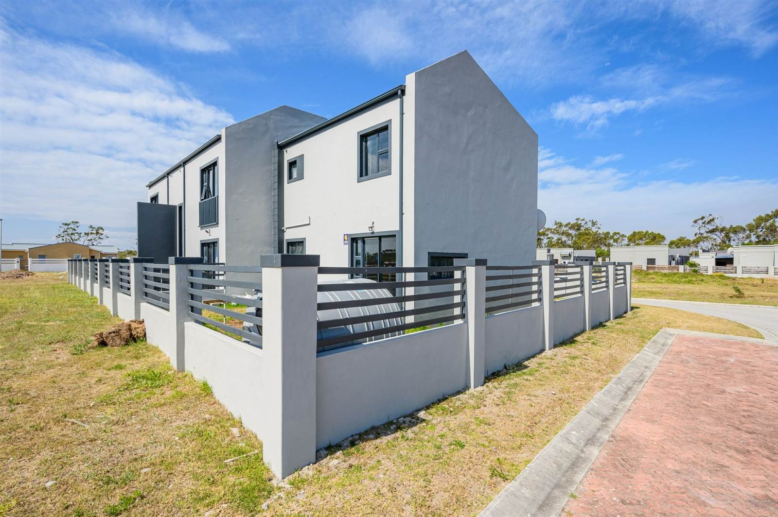 3 Bed House in Parsons Vlei photo number 12