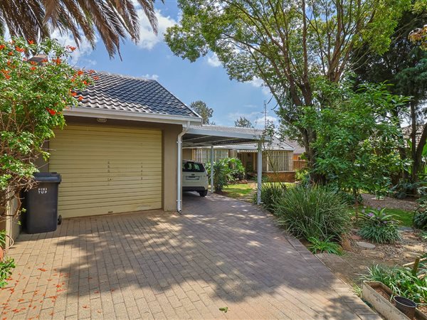 3 Bedroom House 3 Bedroom House