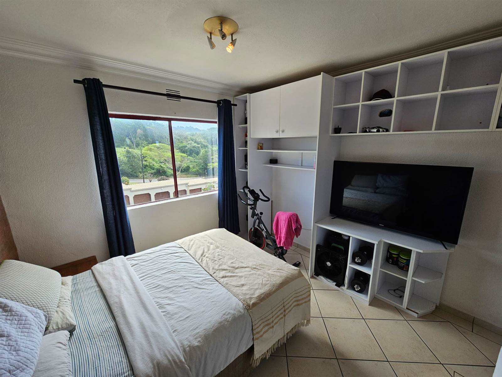 3 Bed Apartment in Umdloti Beach photo number 16
