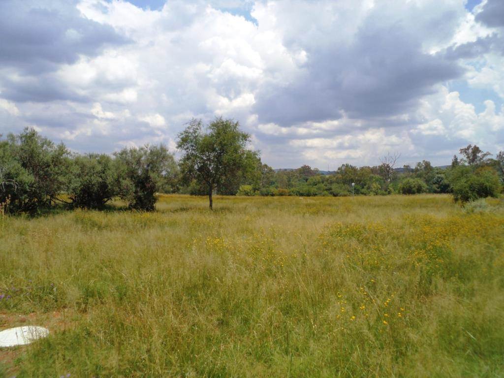 800 m² Land available in Vaal de Grace Golf Estate photo number 22