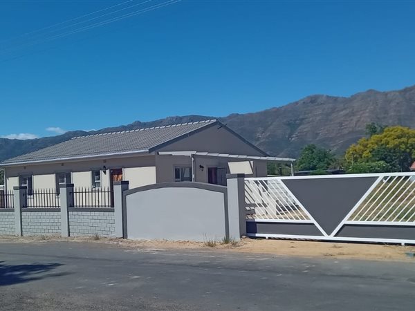 2 Bed Townhouse in Porterville