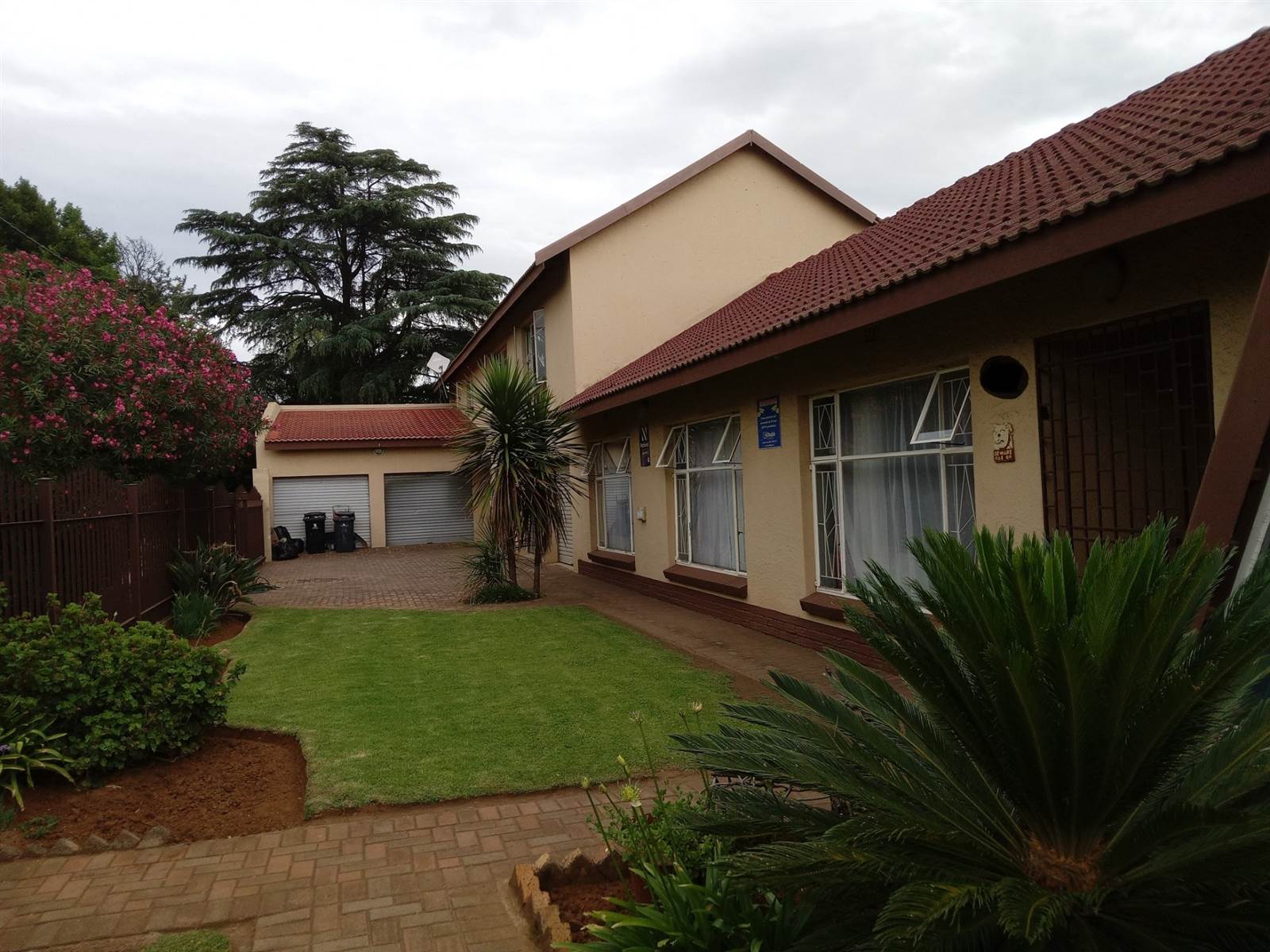 5 Bed House in Brenthurst photo number 1