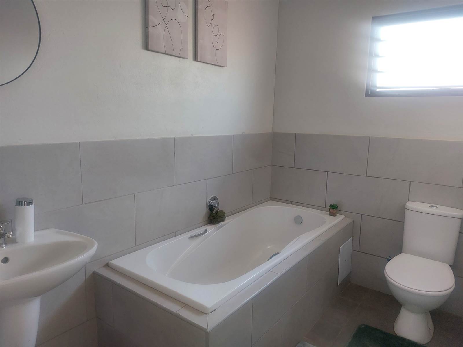 3 Bed House in Sebokeng Zone 10 photo number 8