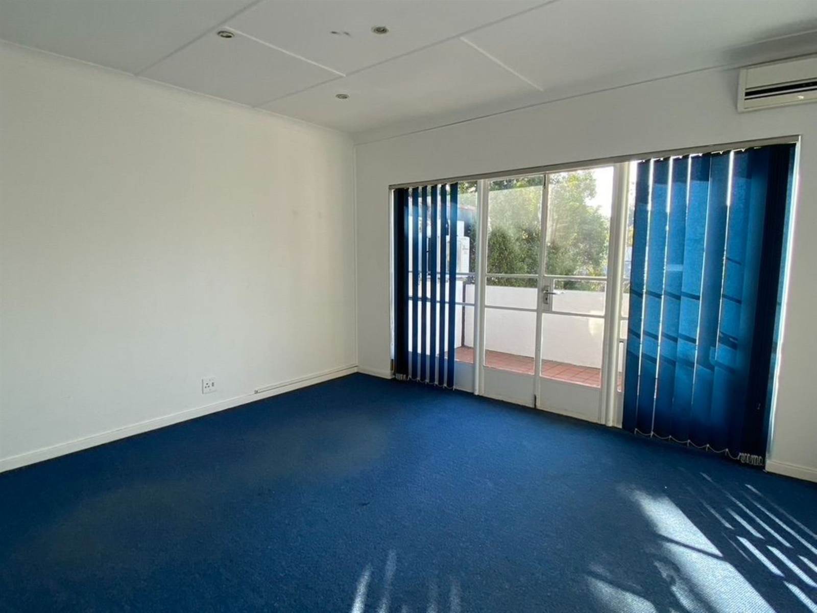 80  m² Office Space in Blairgowrie photo number 19
