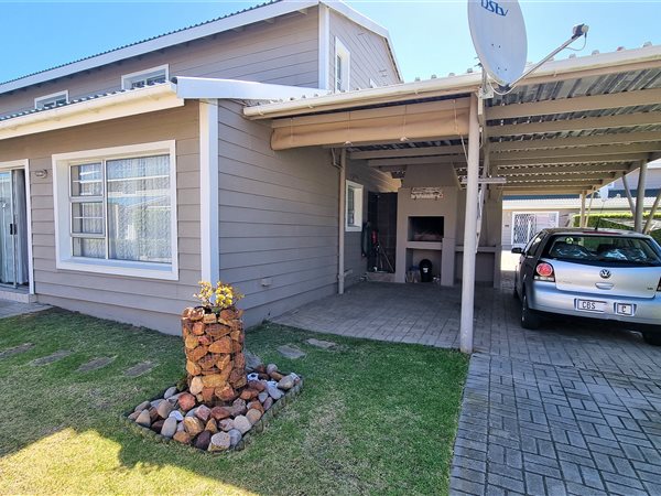2 Bedroom Townhouse 2 Bedroom Townhouse