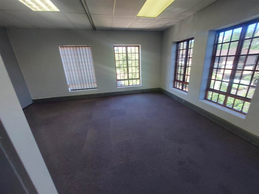488  m² Commercial space in Westville photo number 11