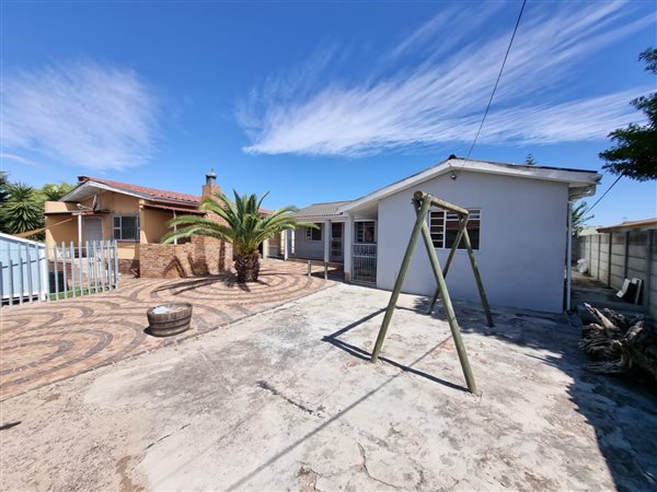 2 Bed House in Riverton