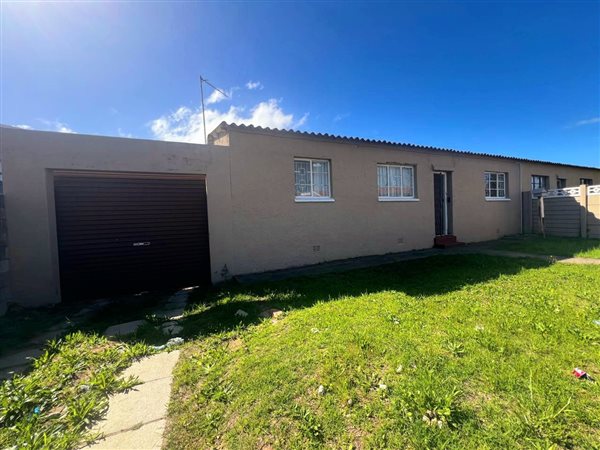 3 Bedroom House 3 Bedroom House
