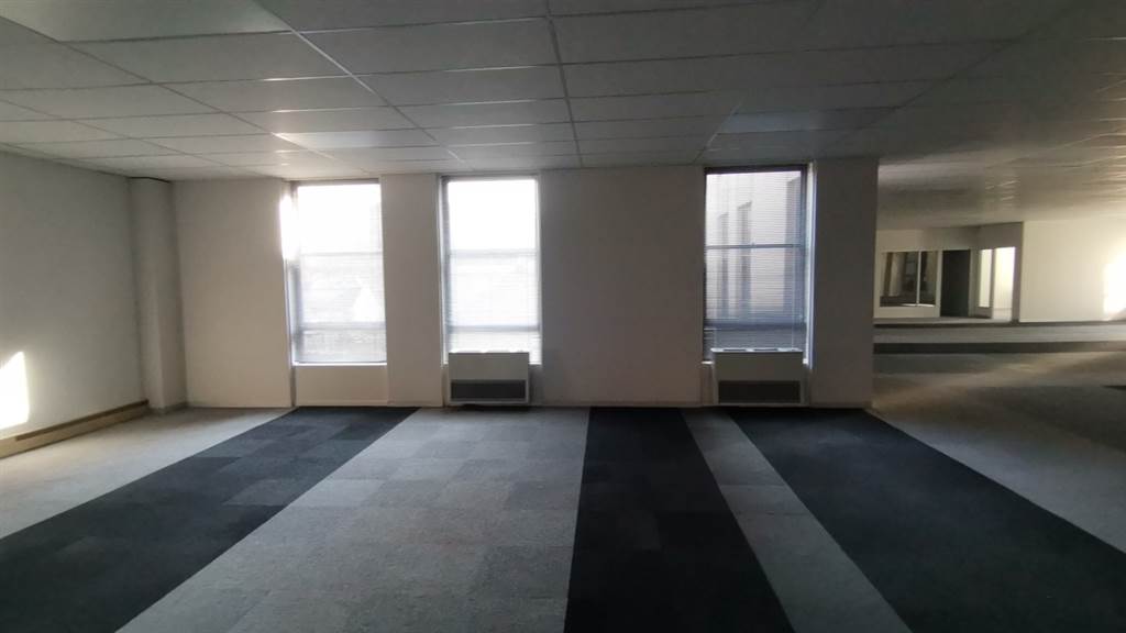 2000  m² Commercial space in Rosebank photo number 26