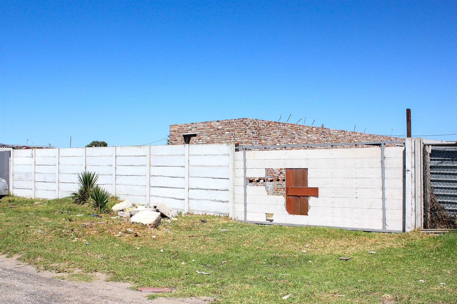 652 m² Land available in Mitchells Plain photo number 17