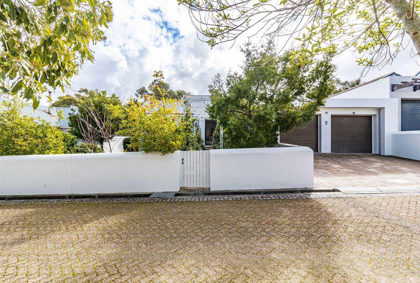3 Bed House in Schonenberg Estate photo number 2