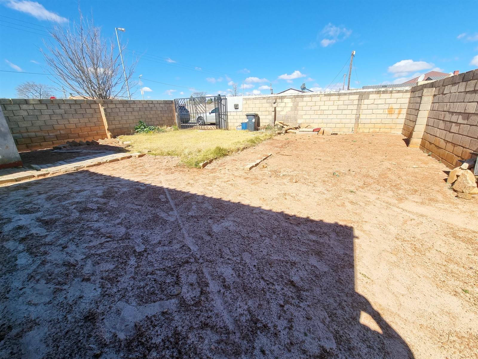 2 Bed House in Soweto Central photo number 18