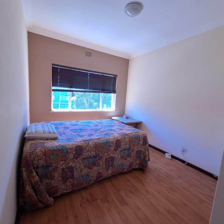 3 Bed Apartment in Milnerton Central photo number 17