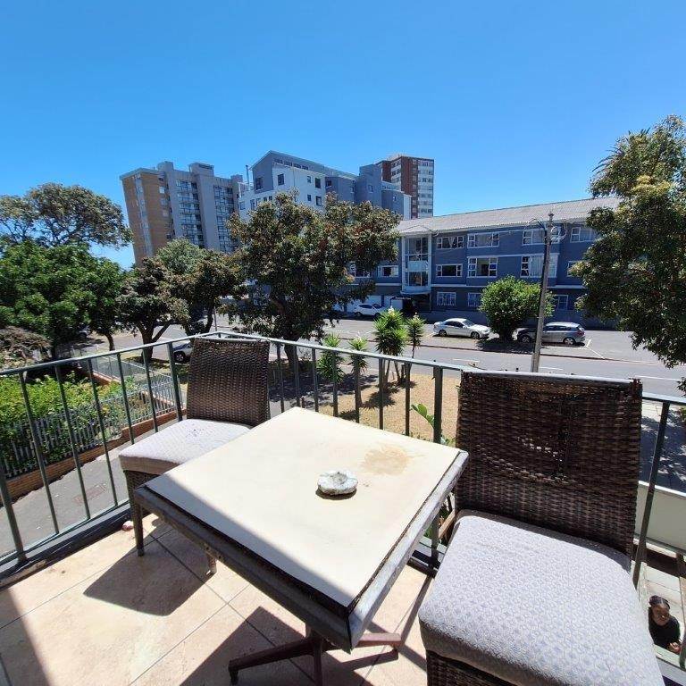 3 Bed Apartment in Milnerton Central photo number 14