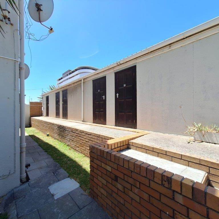 3 Bed Apartment in Milnerton Central photo number 27