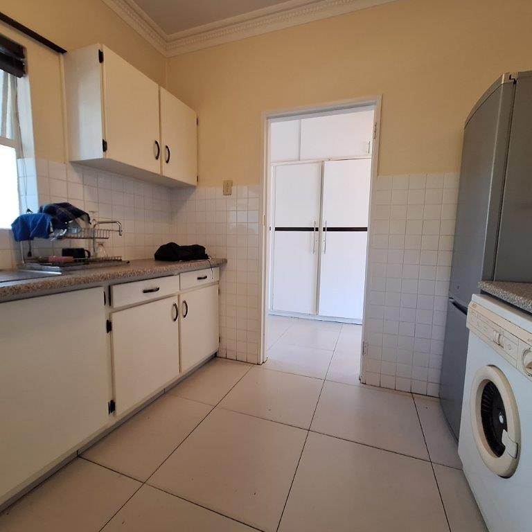 3 Bed Apartment in Milnerton Central photo number 7