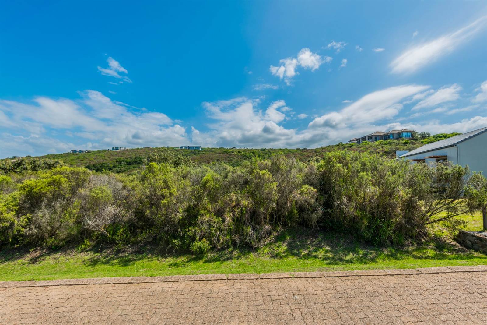 2640 m² Land available in Herolds Bay photo number 1