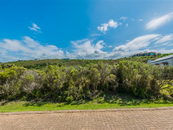 2640 m² Land available in Herolds Bay