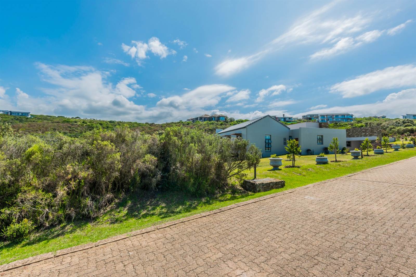 2640 m² Land available in Herolds Bay photo number 7