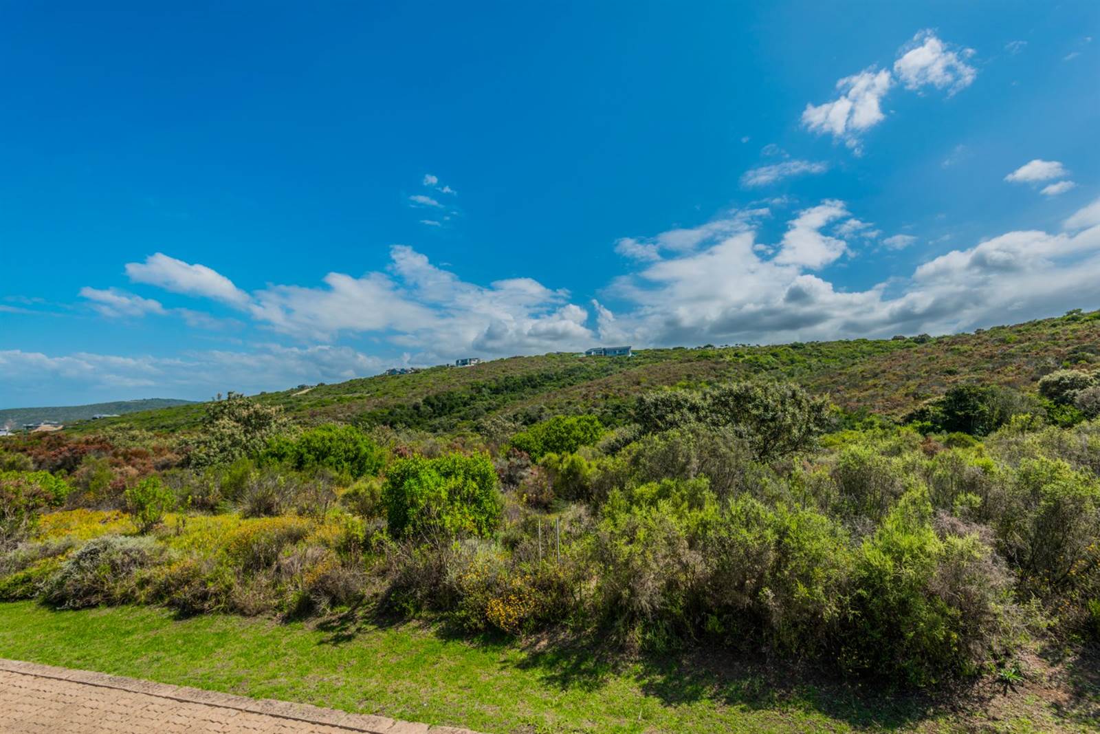 2640 m² Land available in Herolds Bay photo number 19