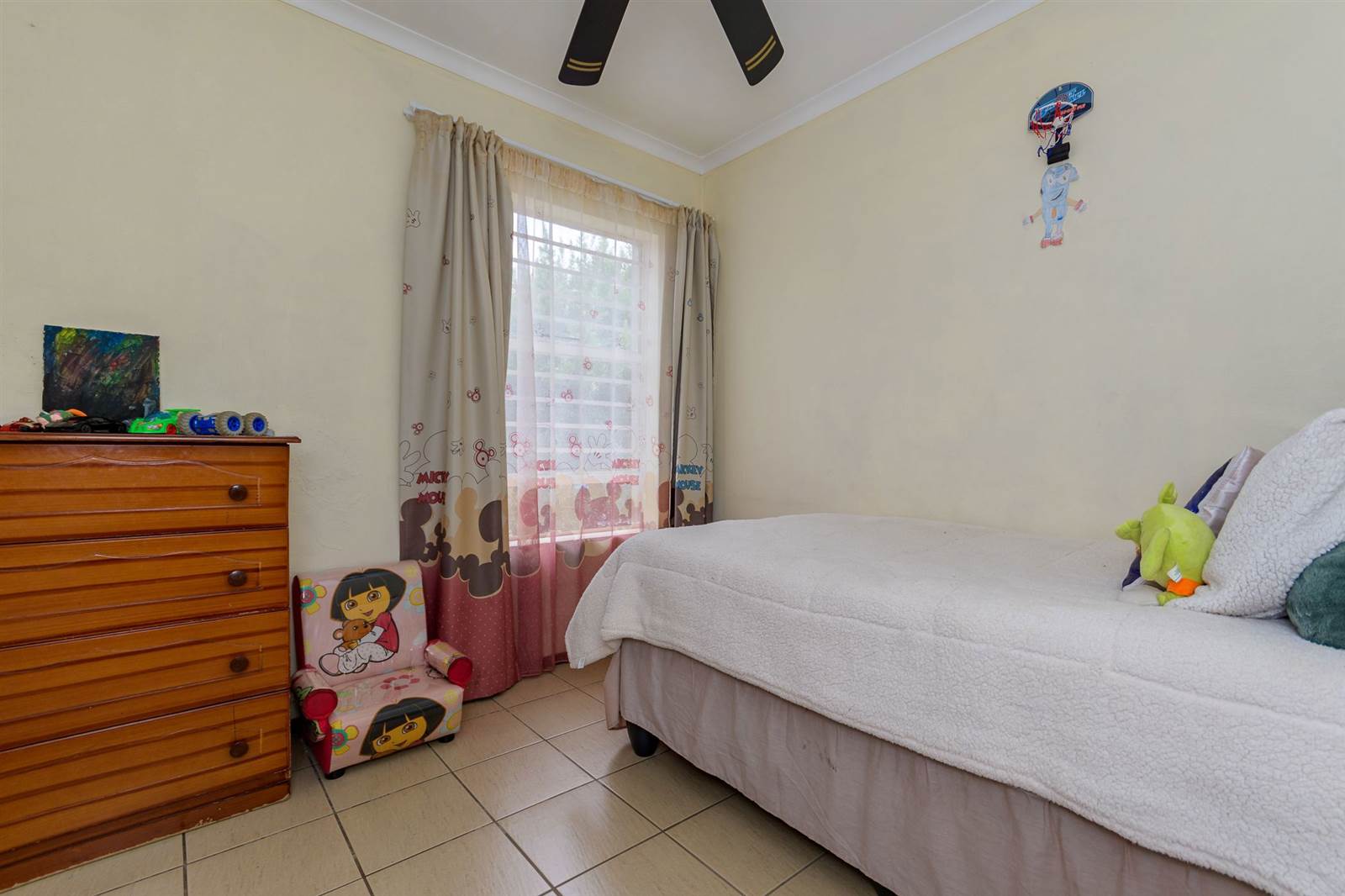 3 Bed Townhouse in Kempton Park Central photo number 14