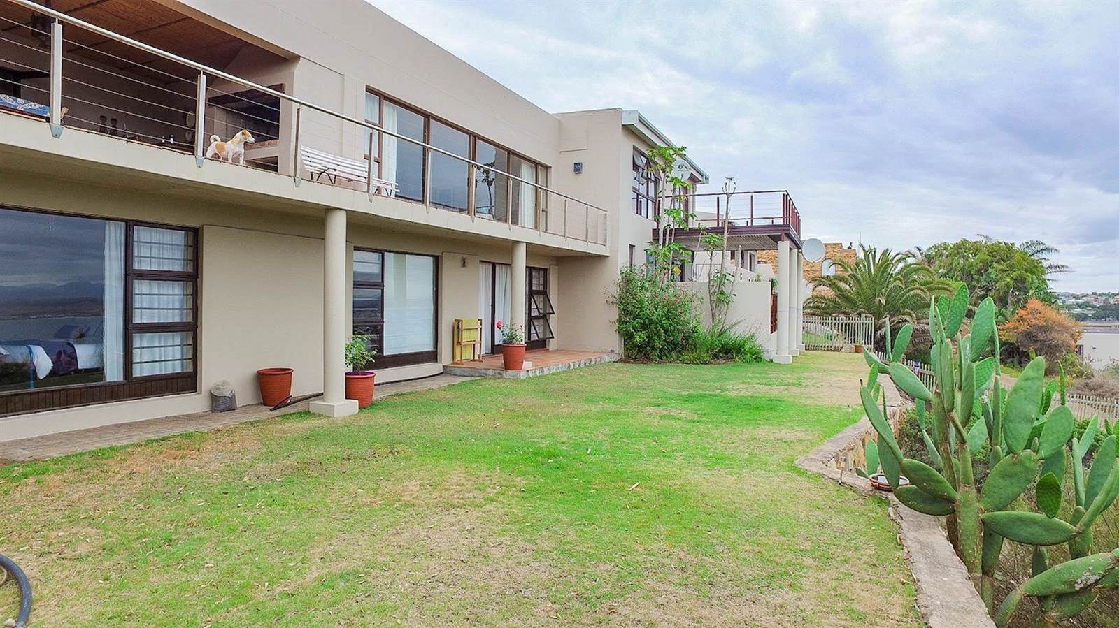 5 Bed House in Mossel Bay Central photo number 20