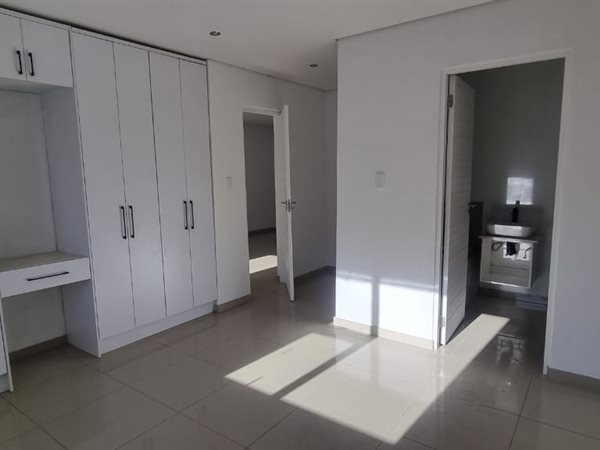 2 Bed Apartment