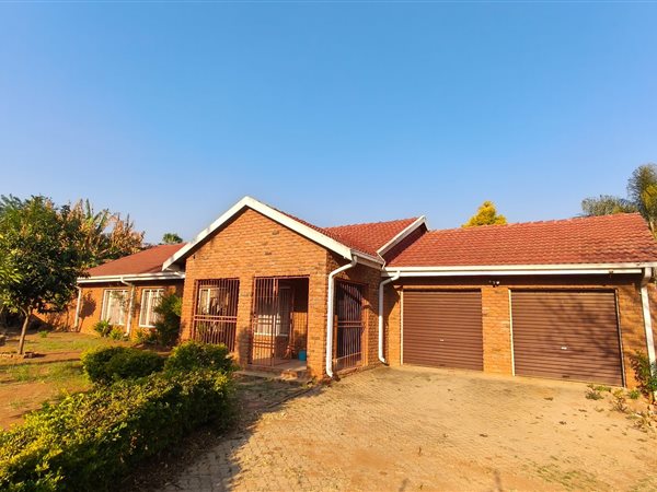 3 Bedroom House 3 Bedroom House