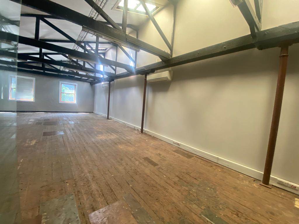 148  m² Commercial space in Bo-Kaap photo number 11