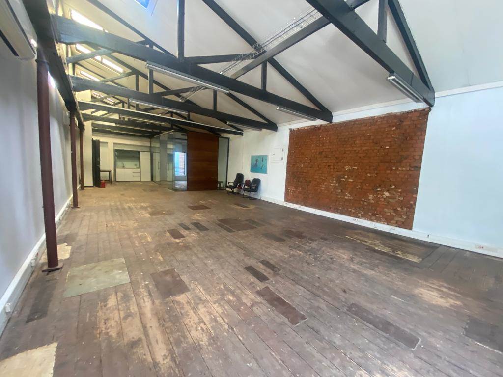 148  m² Commercial space in Bo-Kaap photo number 3