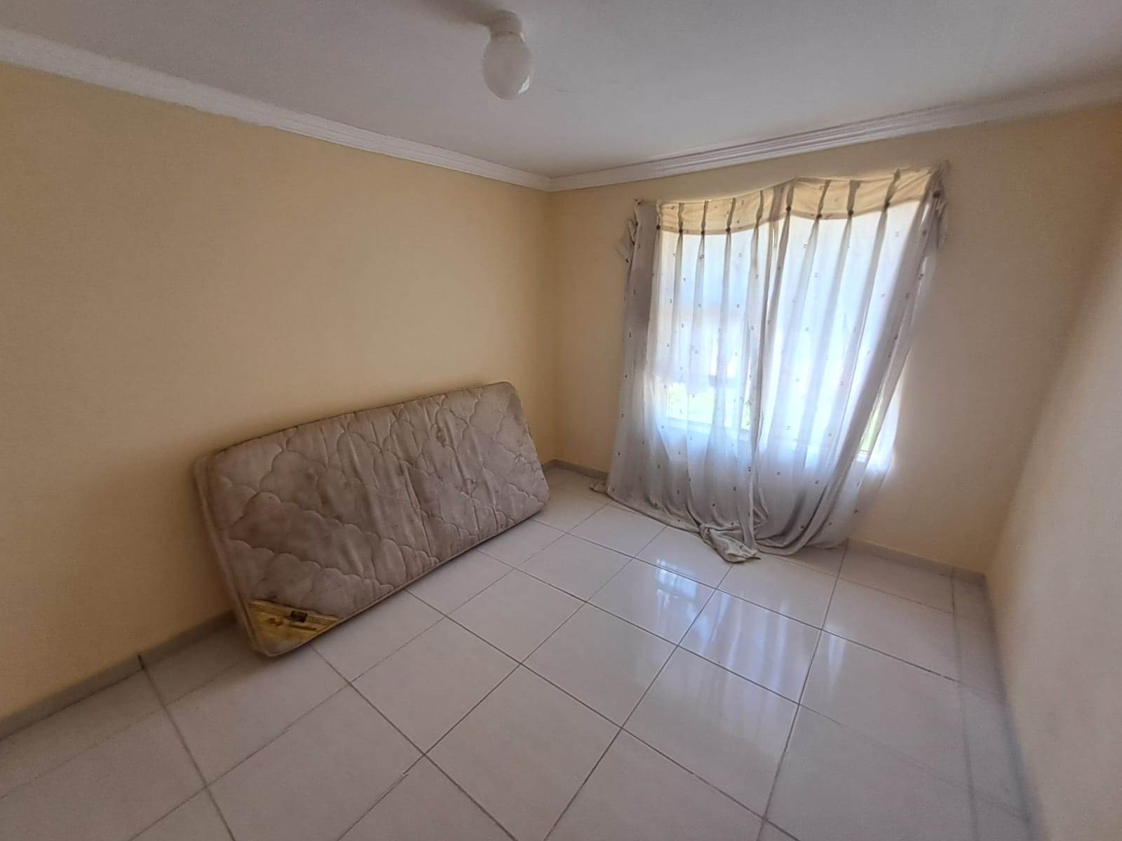 3 Bed House in Wolmer photo number 9