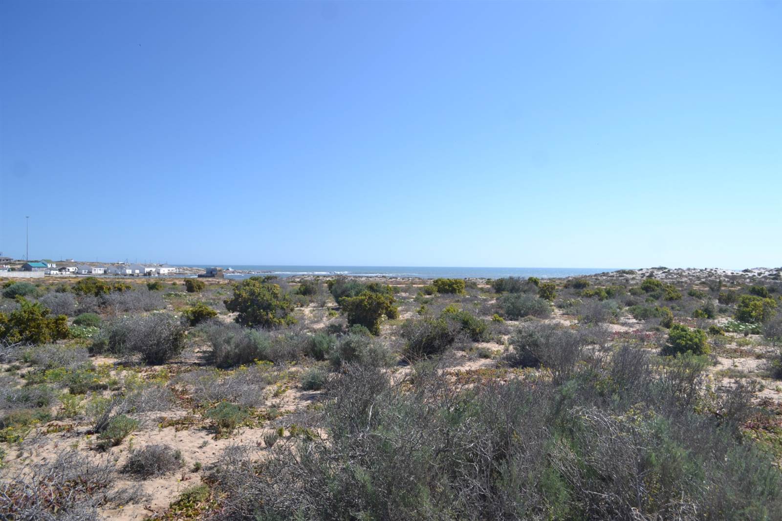 673 m² Land available in Hondeklip Bay photo number 4