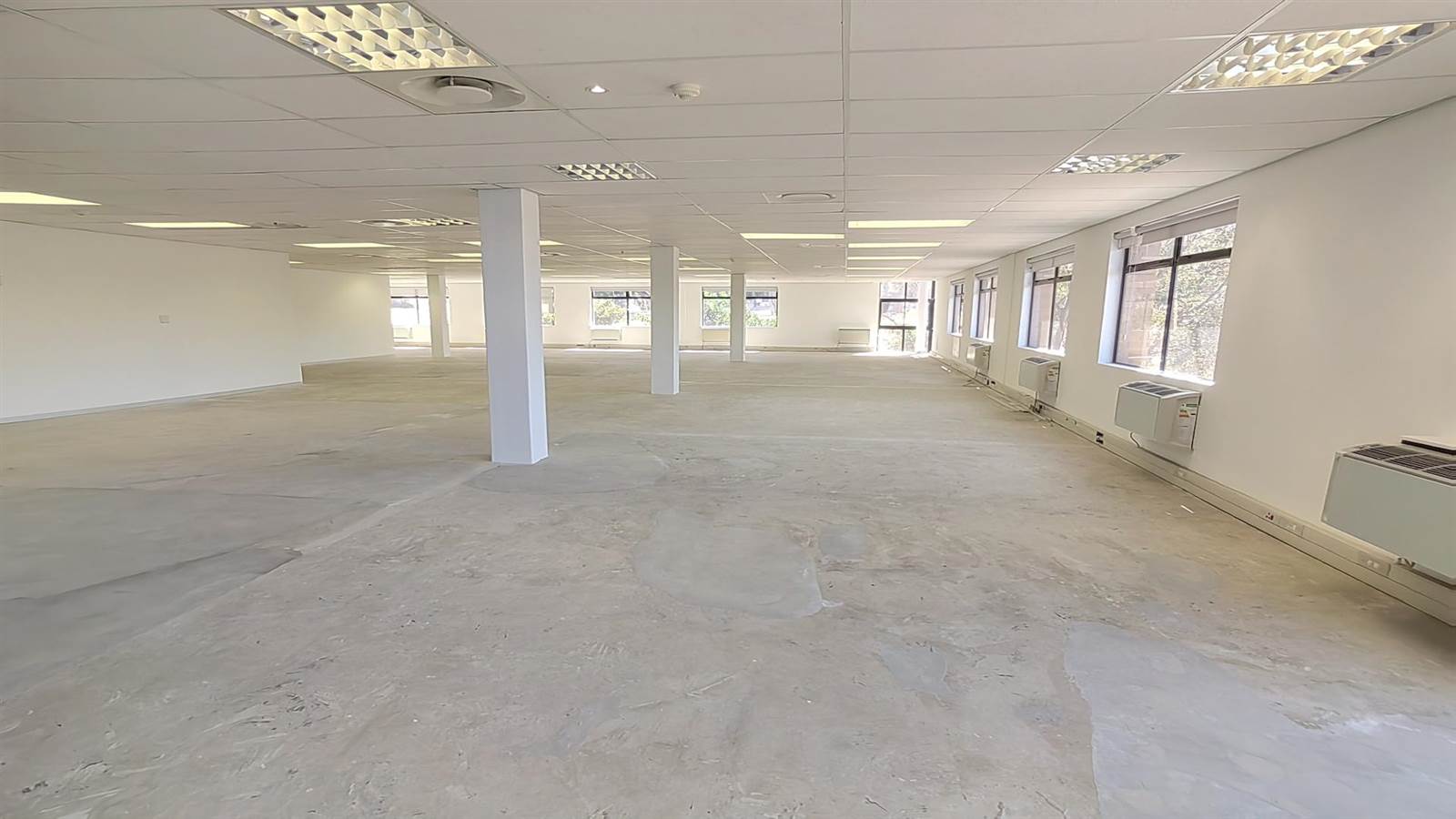 429  m² Commercial space in Plattekloof photo number 4