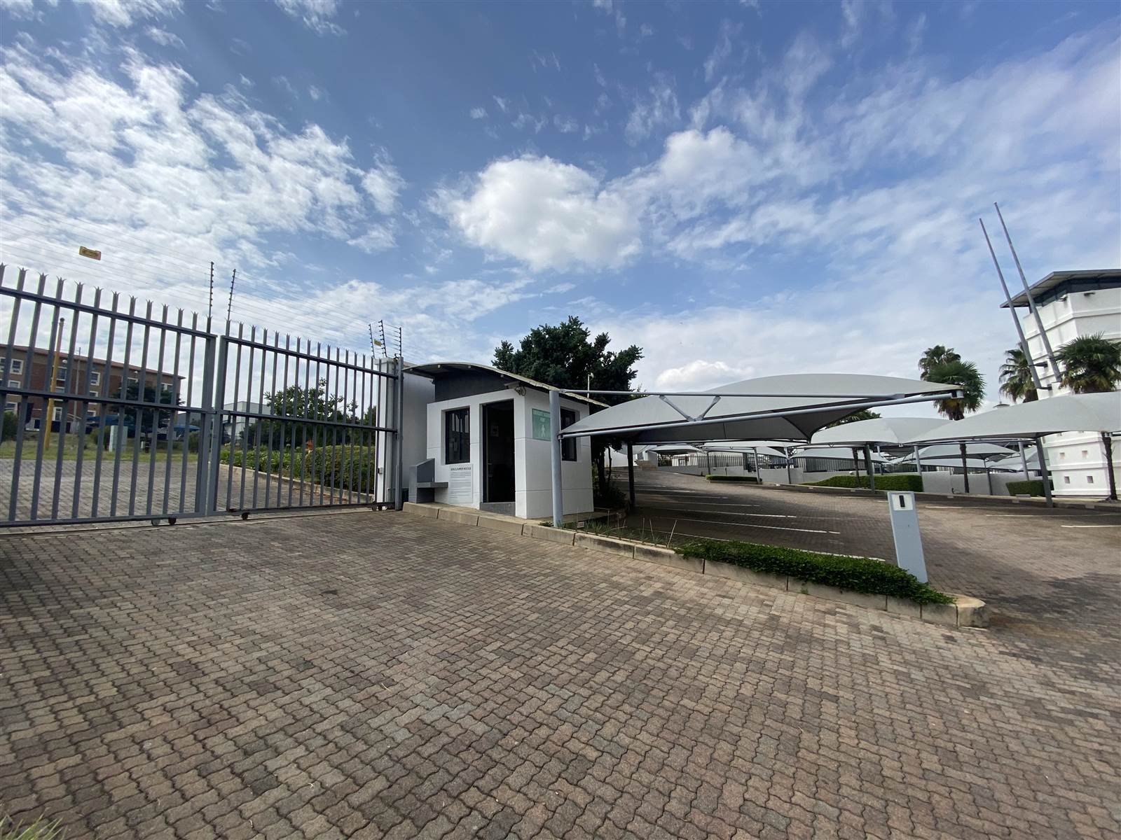 2900  m² Commercial space in Sunninghill photo number 5