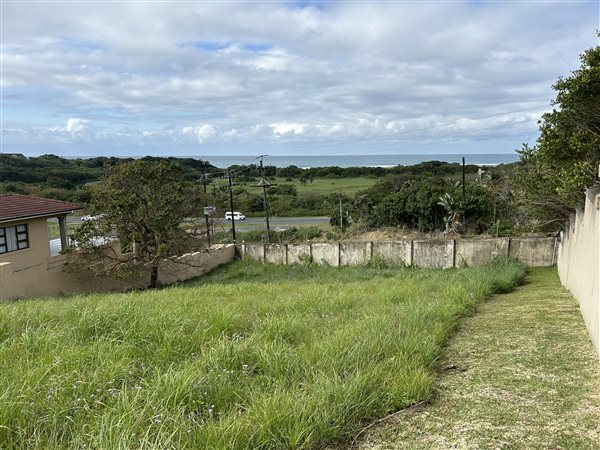 903 m² Land available in Shelly Beach