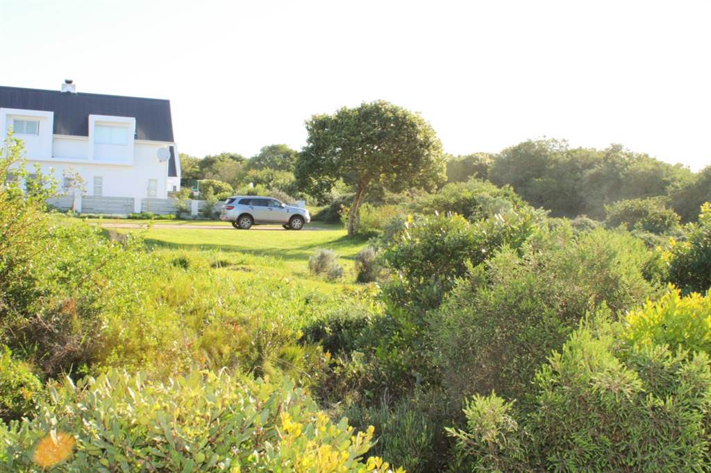 568 m² Land available in St Francis Links photo number 10