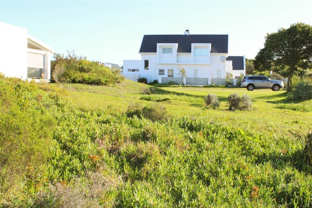 568 m² Land available in St Francis Links photo number 11