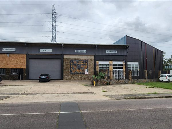 1391  m² Industrial space in Springfield