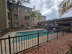 Apartment in George South