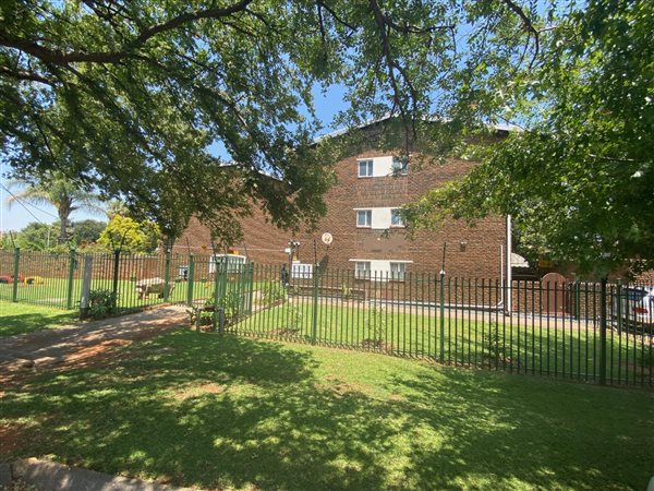 1 Bed Apartment in Doringkloof