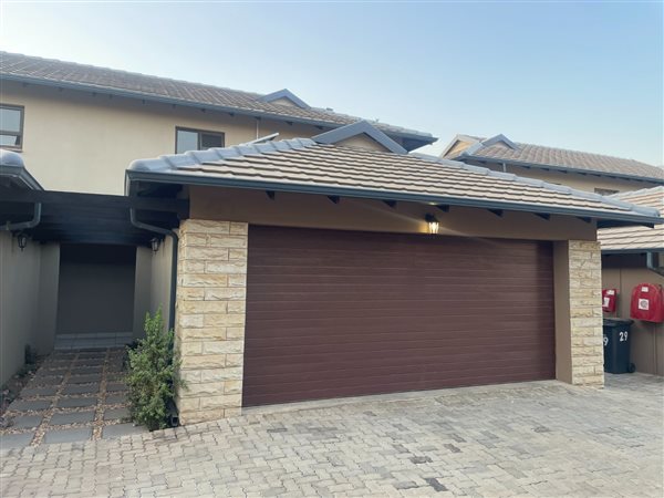 3 Bed Townhouse