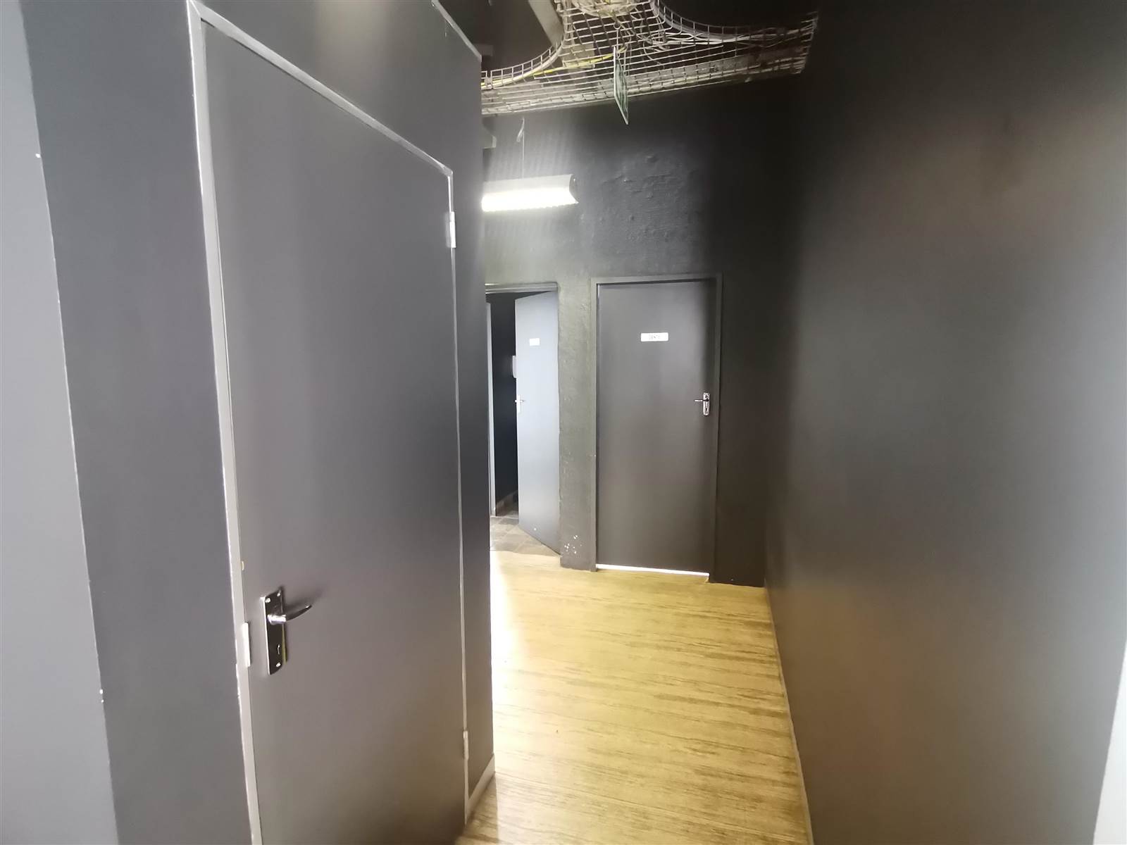 291  m² Commercial space in Parktown North photo number 8